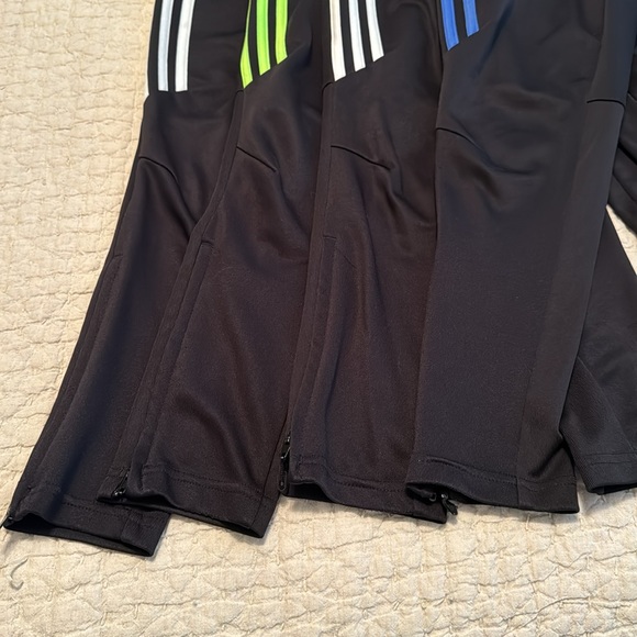 Adidas Bundle - Picture 2 of 4